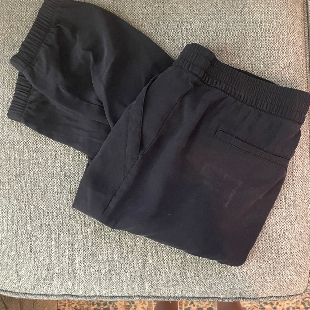 Navy jogger style pant